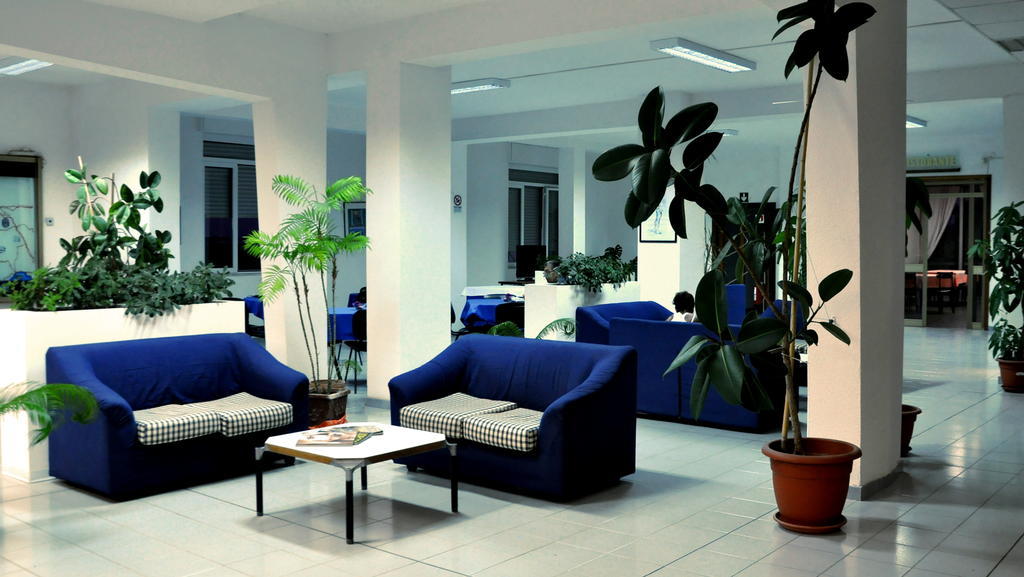 Albergo Riviera Spineta Батипалия Екстериор снимка